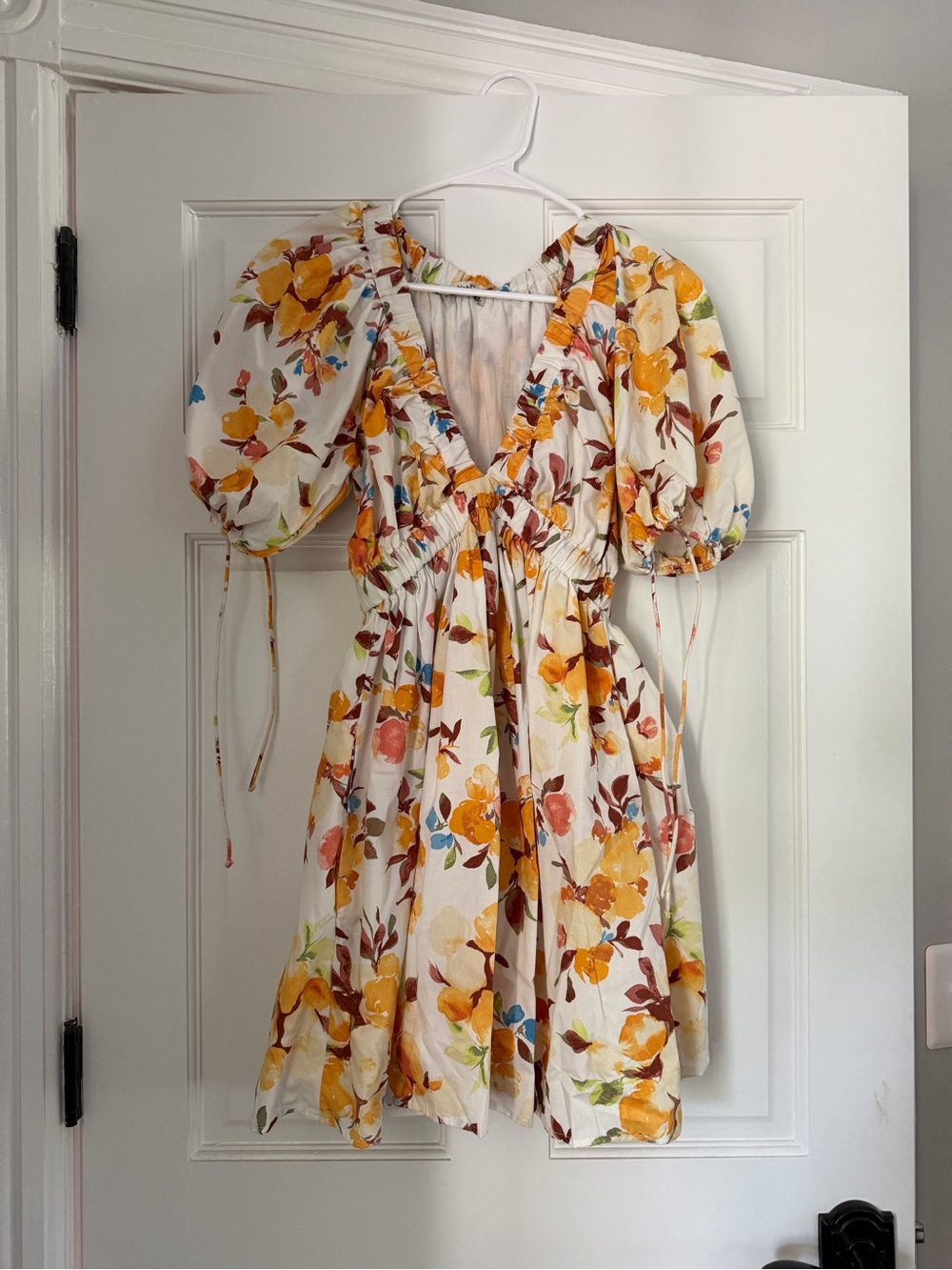 Abercrombie Floral Puff-Sleeve Mini Dress in Cream and Yellow